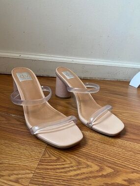 Dolce Vita Women's Noles Heels